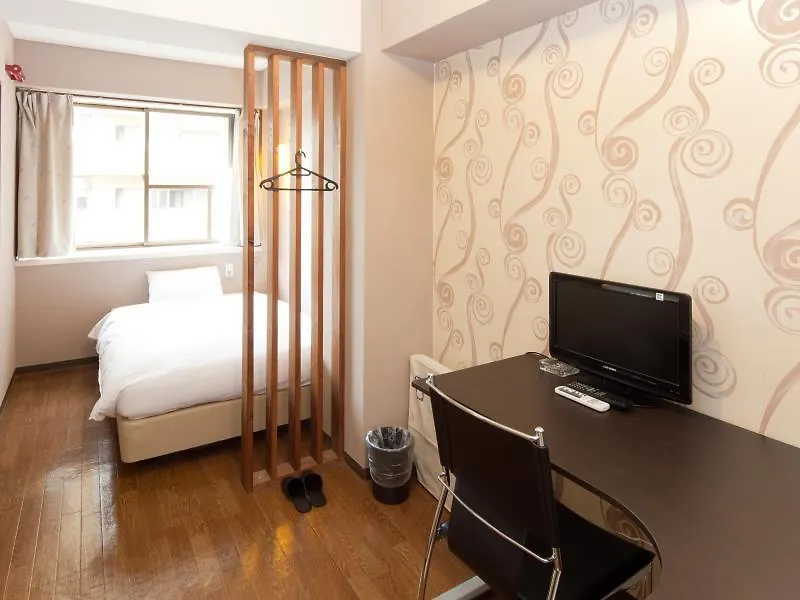 ** Økonomihotel For Leaves Inn Uehonmachi Osaka Japan
